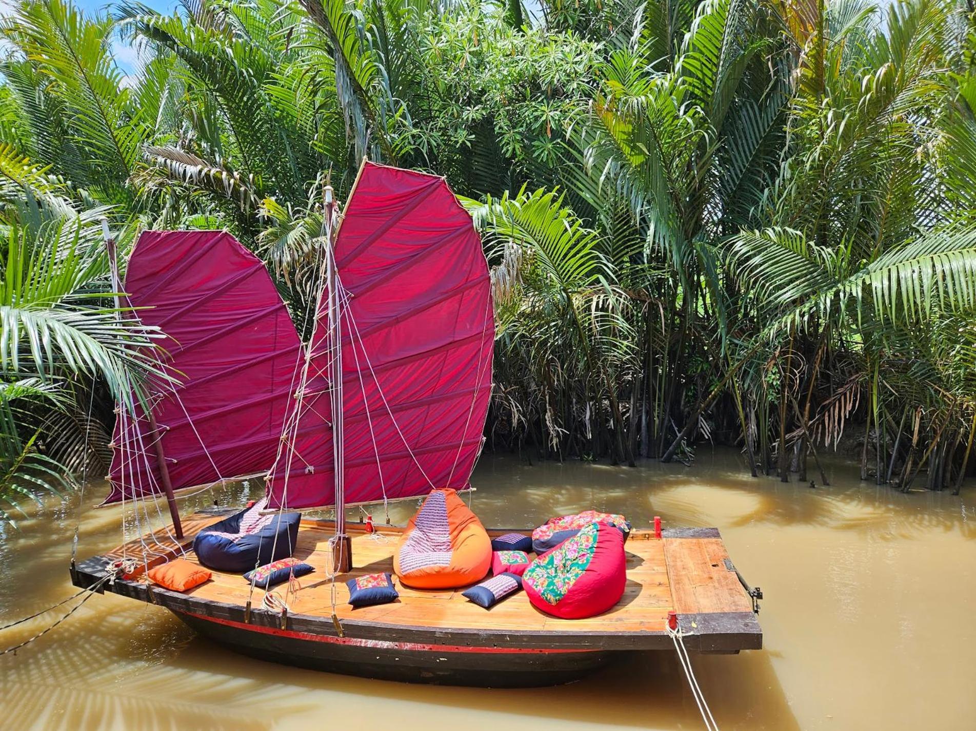Innerzen Riverside Homestay Ben Tre - Japanese Style ภายนอก รูปภาพ