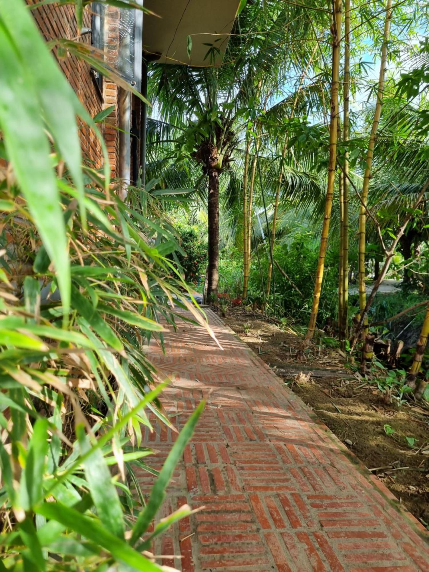 Innerzen Riverside Homestay Ben Tre - Japanese Style ภายนอก รูปภาพ