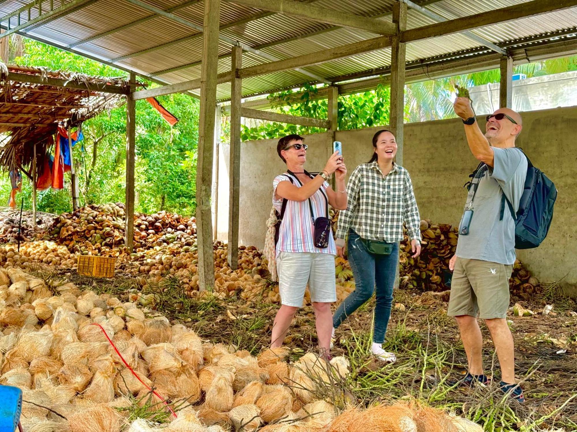 Innerzen Riverside Homestay Ben Tre - Japanese Style ภายนอก รูปภาพ